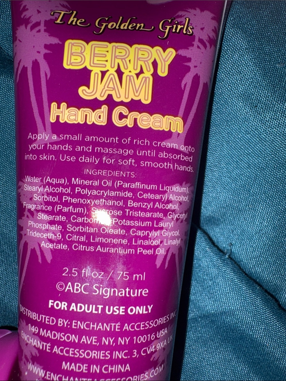 4 Piece Set - The Golden Girls Hand Creams w/ Charms - 2.5 fl oz - Picture 13 of 14